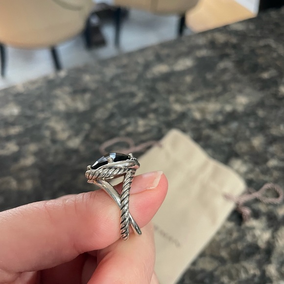 Authentic David Yurman Black Onyx Infinity Ring - Picture 4 of 10
